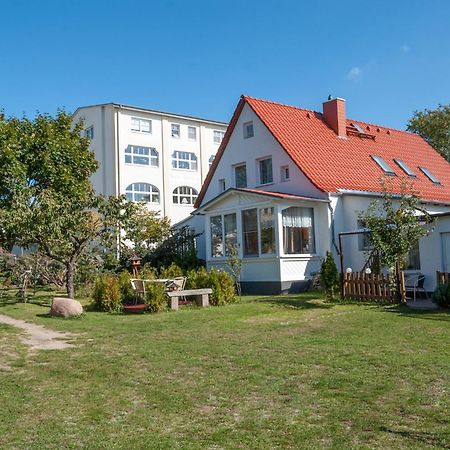 Schoener Gartenbungalow Sellin  Exterior photo
